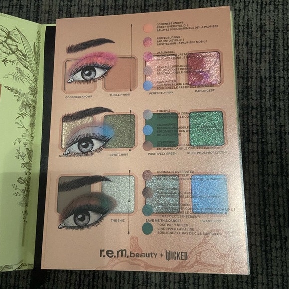 R.E.M beauty x Wicked Ozdust Eyeshadow Palette - Picture 8 of 10